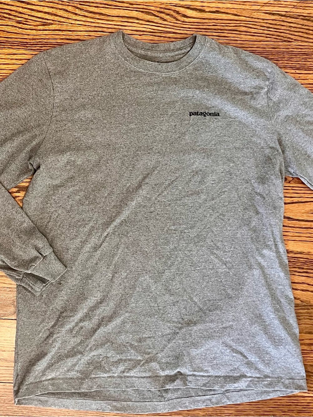 Patagonia Responsibili-Tee Long Sleeve Gray Graphic Shirt Men Large Regular Fit